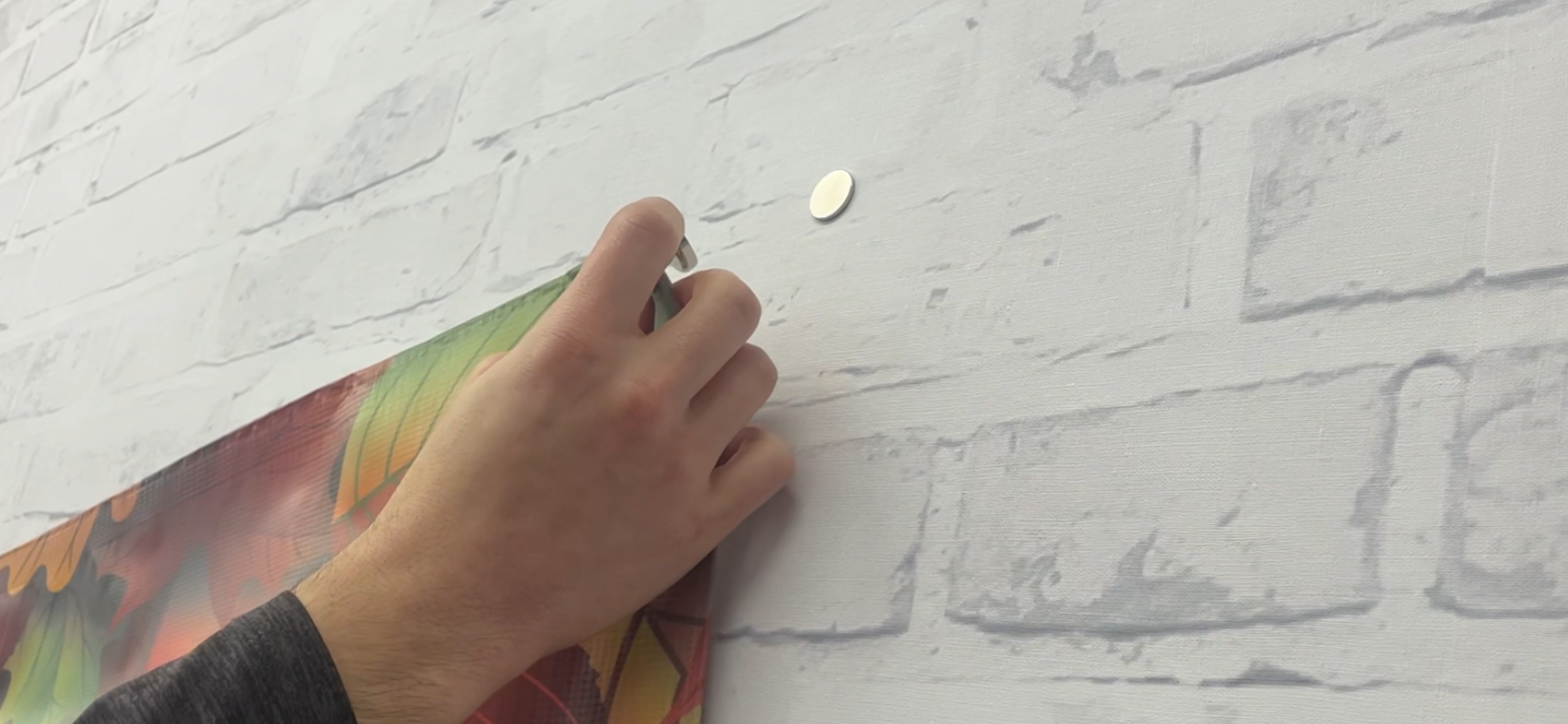 Connecting Magnet To The Wall